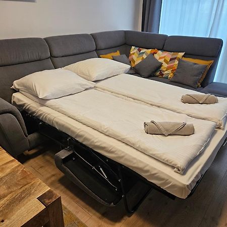 Six Dreams Spot Apartment พอซนาน ภายนอก รูปภาพ