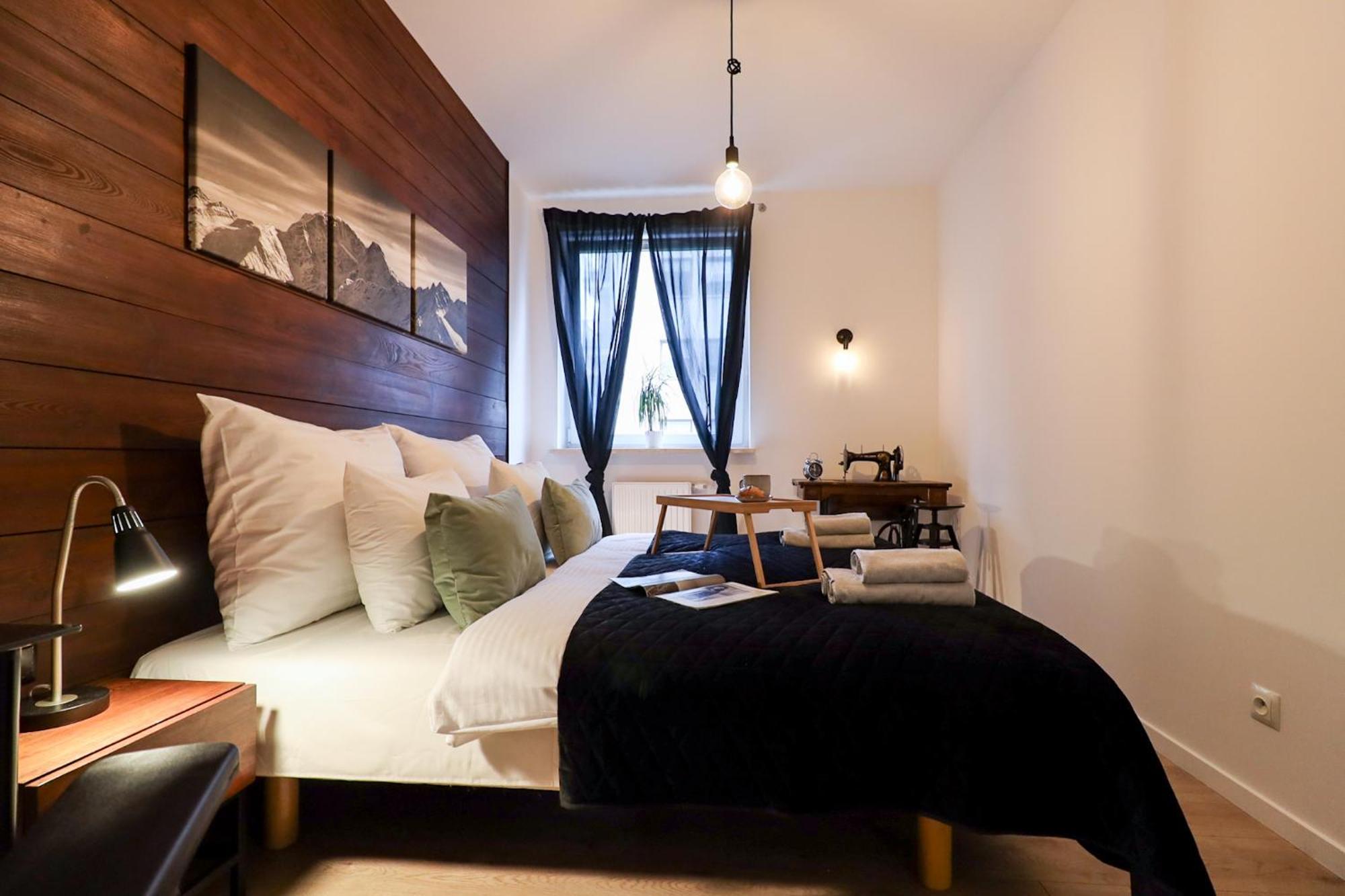Six Dreams Spot Apartment พอซนาน ภายนอก รูปภาพ