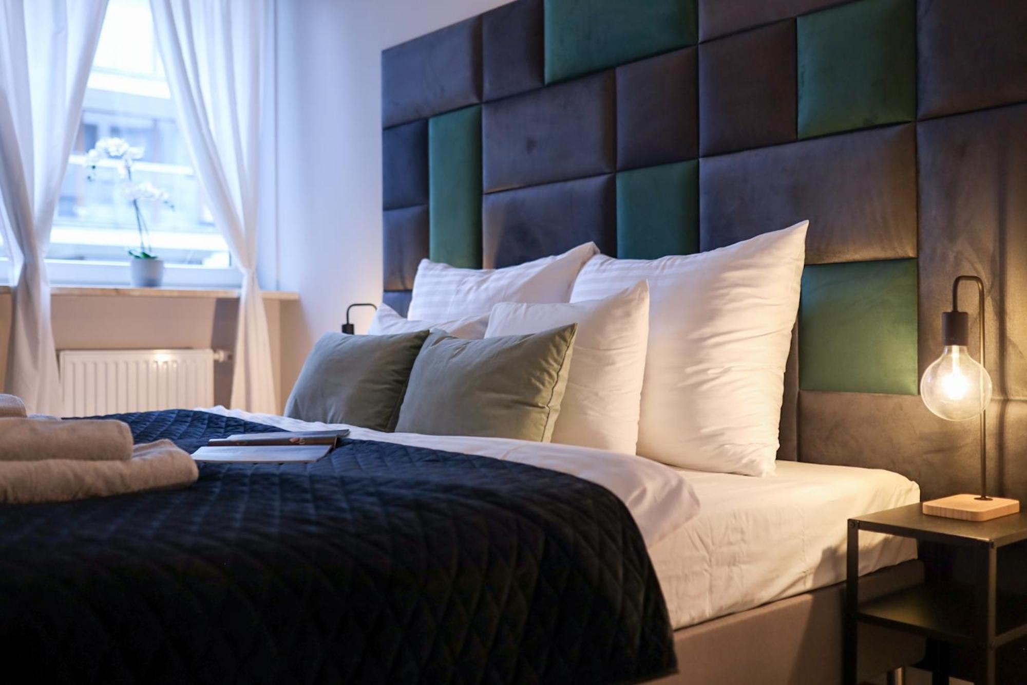 Six Dreams Spot Apartment พอซนาน ภายนอก รูปภาพ